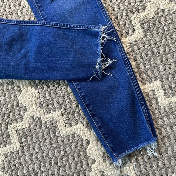 Madewell 10" High-Rise Skinny Jeans in Hanna Wash - Picture 8 of 12